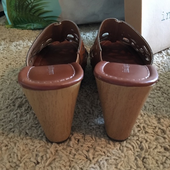 Wedges - Picture 4 of 4